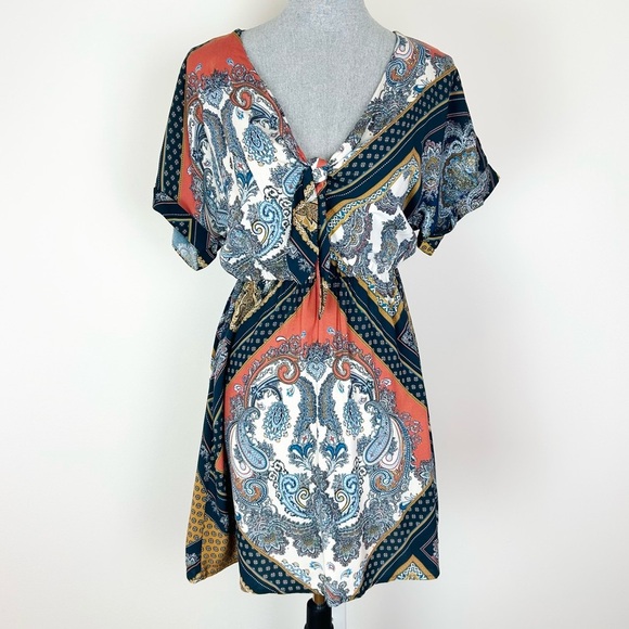 H&M Tie Front Paisley Scarf Patterned Dress‎ - Picture 1 of 6